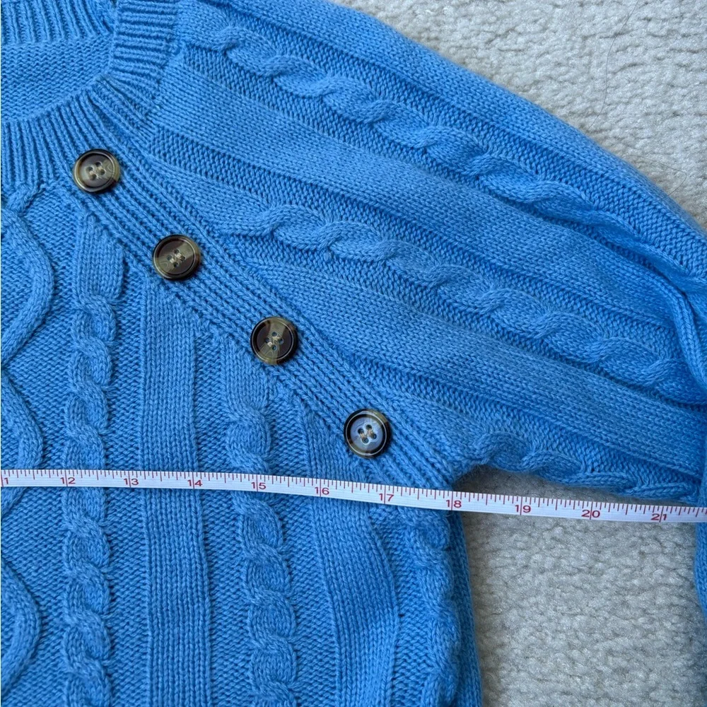 Unbranded Blue cable knit lightweight sweater with collar buttons, sz M - Picture 2 of 3